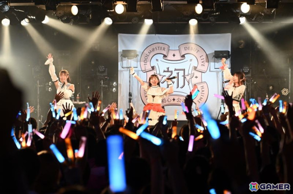 「学マス DEBUT LIVE 初 TOUR -初心公演-」名古屋クラブクアトロ公演レポート！新ソロ曲「L.U.V」「Fragile Heart」「ときめきのソルフェージュ」も披露の画像83