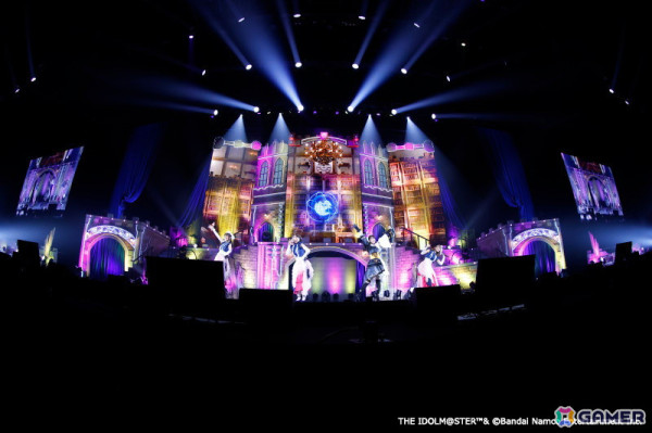 勇者が仲間とともに強大な悪に立ち向かう！「アイドルマスター シンデレラガールズ」単独ライブ「STARLIGHT FANTASY」DAY1レポートの画像6