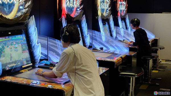「英傑大戦」公式全国決勝大会「天覇傑戦 2024」で修平主君が優勝！新バージョン「英傑大戦 二天双龍の闘い」の稼働日は9月18日にの画像4