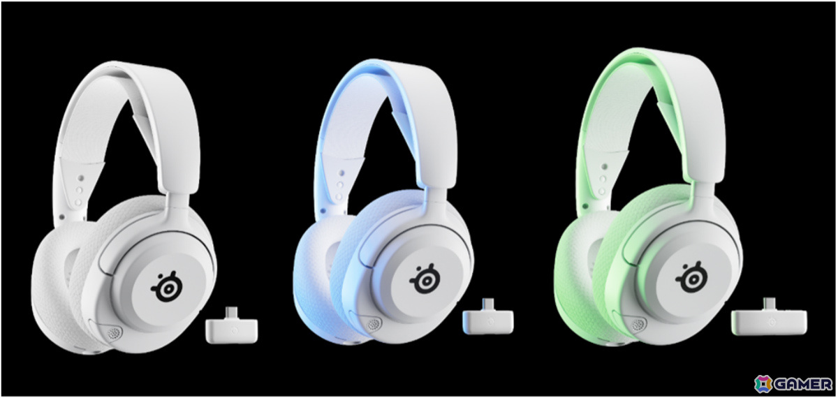 (左から)Arctis Nova 5 White、Arctis Nova 5P White、Arctis Nova 5X White