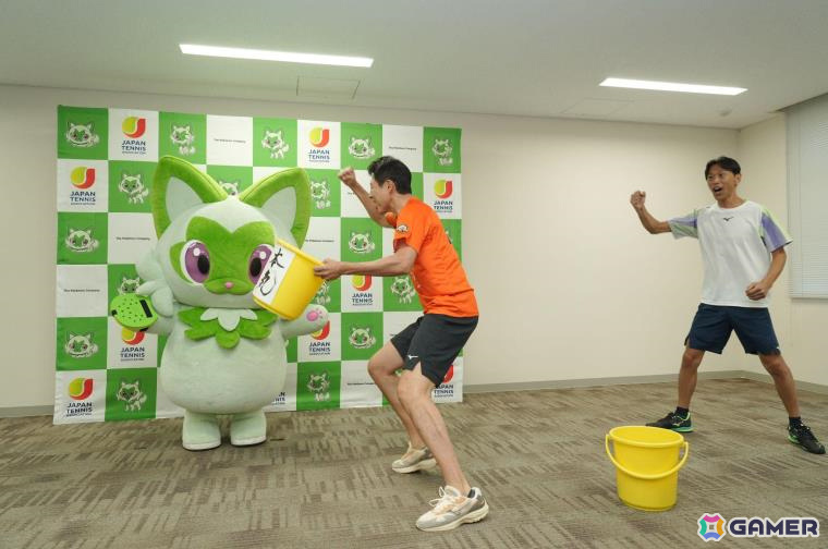 テニピンに挑戦して成功するニャオハ1