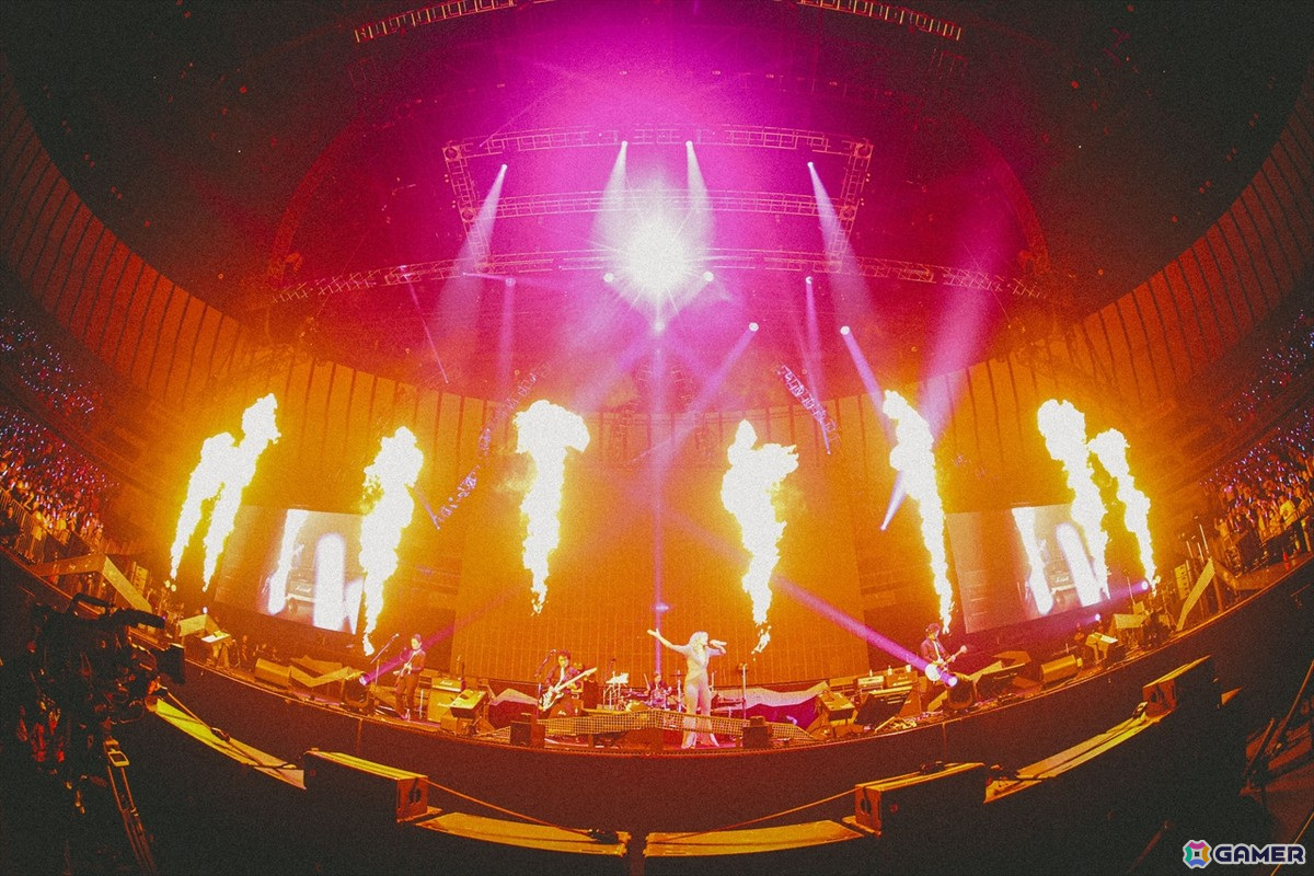 横アリに光の戦士が集結！結成10年を迎えた「THE PRIMALS Live in Japan - Darkest Before Dawn」9月22日公演をレポートの画像20
