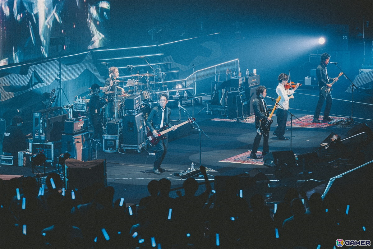 横アリに光の戦士が集結！結成10年を迎えた「THE PRIMALS Live in Japan - Darkest Before Dawn」9月22日公演をレポートの画像23