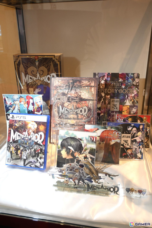 「メタファー：リファンタジオ」完成披露会レポート：コスプレイヤーたちがステージを彩った本良氏によるミニライブは必見！の画像2