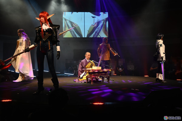 「メタファー：リファンタジオ」完成披露会レポート：コスプレイヤーたちがステージを彩った本良氏によるミニライブは必見！の画像22