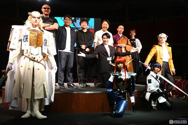 「メタファー：リファンタジオ」完成披露会レポート：コスプレイヤーたちがステージを彩った本良氏によるミニライブは必見！の画像25