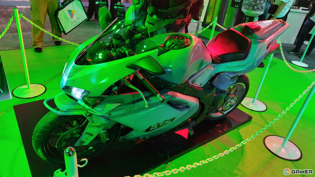 精巧に作られた等身大キャラとバイクが迎える「Warframe」ブースレポート！日本リスペクトの新フレームの詳細をインタビュー【TGS2024】の画像5