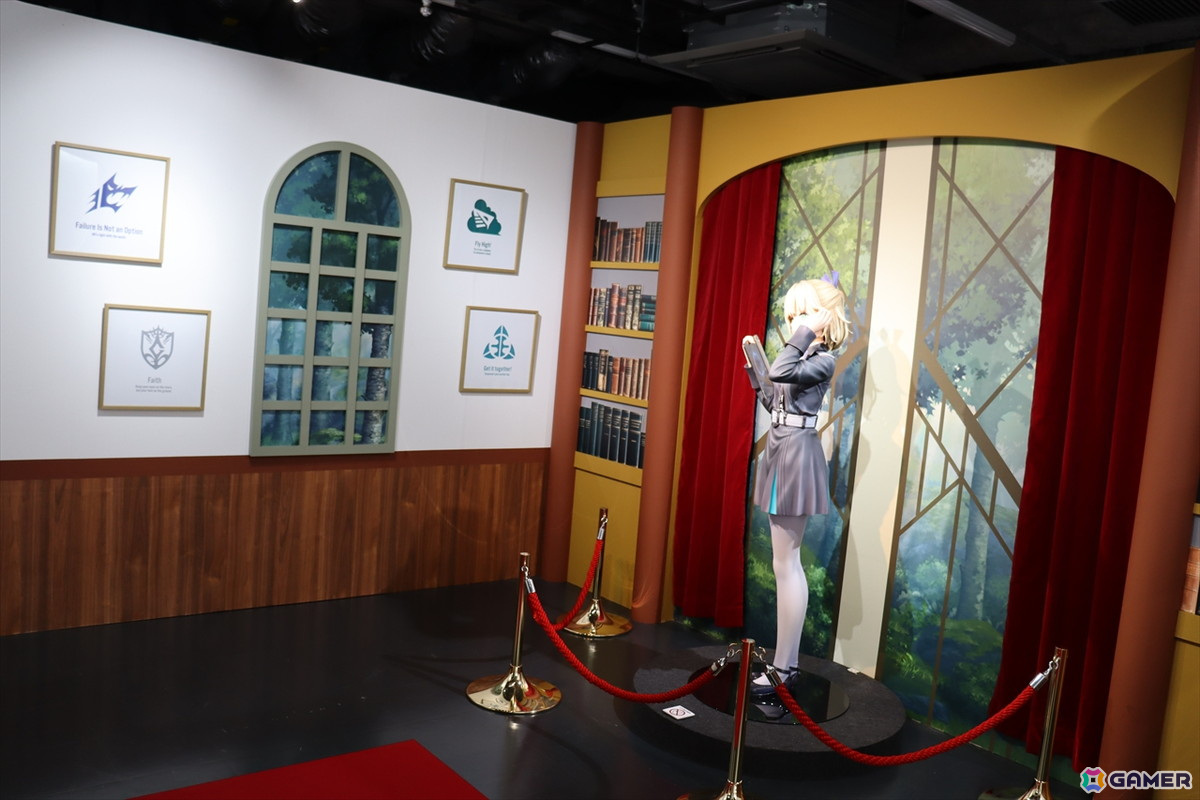 ヘブバンの世界を追体験!等身大フィギュアや未公開資料も満載の「ヘブンバーンズレッド展」東京会場をフォトレポートの画像