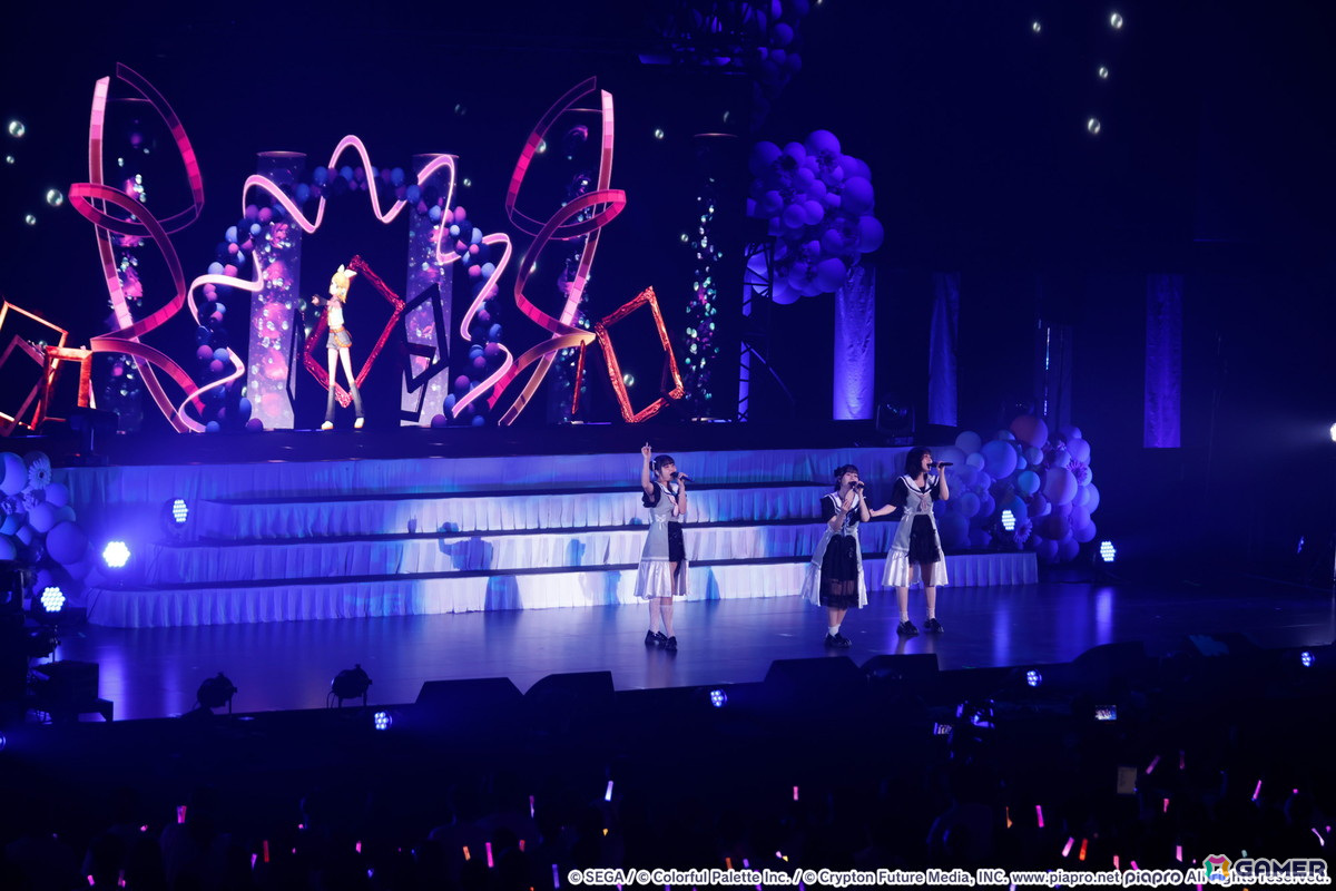 「プロセカ」横浜BUNTAIで行われた4周年感謝祭の昼公演をレポート！朗読劇やトークショーに加えて、ミニライブも大盛り上がりの画像22