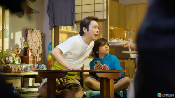 二宮和也さんが昭和の父ちゃん姿に！「パズドラ」の新TVCM「昭和の父ちゃん」篇が10月11日より放送の画像2
