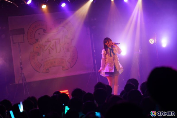 「学マス DEBUT LIVE 初 TOUR -初恋公演-」梅田クラブクアトロ公演レポート！麻央、清夏の新ソロ曲やハロウィンイベント楽曲「仮装狂騒曲」も披露の画像19