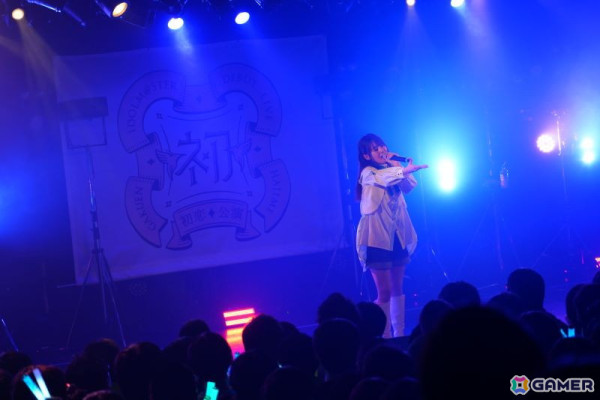 「学マス DEBUT LIVE 初 TOUR -初恋公演-」梅田クラブクアトロ公演レポート！麻央、清夏の新ソロ曲やハロウィンイベント楽曲「仮装狂騒曲」も披露の画像20