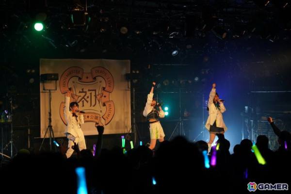 「学マス DEBUT LIVE 初 TOUR -初恋公演-」梅田クラブクアトロ公演レポート！麻央、清夏の新ソロ曲やハロウィンイベント楽曲「仮装狂騒曲」も披露の画像39