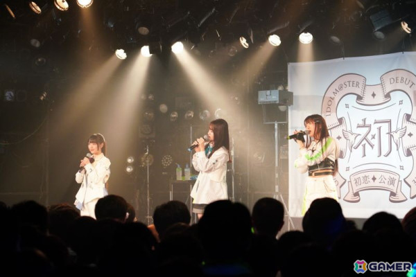 「学マス DEBUT LIVE 初 TOUR -初恋公演-」梅田クラブクアトロ公演レポート！麻央、清夏の新ソロ曲やハロウィンイベント楽曲「仮装狂騒曲」も披露の画像65
