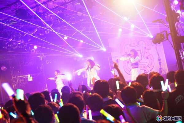 「学マス DEBUT LIVE 初 TOUR -初恋公演-」梅田クラブクアトロ公演レポート！麻央、清夏の新ソロ曲やハロウィンイベント楽曲「仮装狂騒曲」も披露の画像68