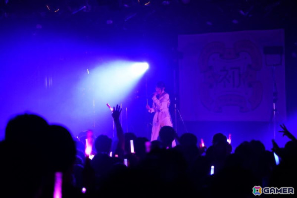 「学マス DEBUT LIVE 初 TOUR -初恋公演-」梅田クラブクアトロ公演レポート！麻央、清夏の新ソロ曲やハロウィンイベント楽曲「仮装狂騒曲」も披露の画像7