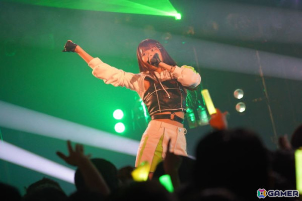 「学マス DEBUT LIVE 初 TOUR -初恋公演-」梅田クラブクアトロ公演レポート！麻央、清夏の新ソロ曲やハロウィンイベント楽曲「仮装狂騒曲」も披露の画像71