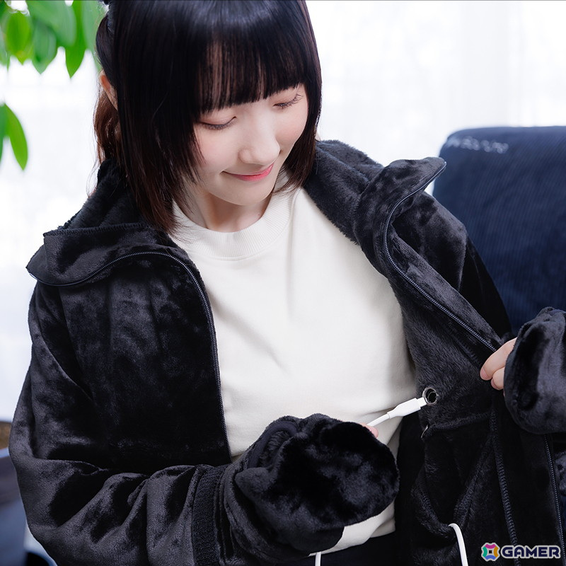ゲーミング着る毛布「ダメ着」のセパレートタイプ「ダメ着4SG HFD-4SG25」が登場！スマホゲーマーに特化した型破りモデルの画像9