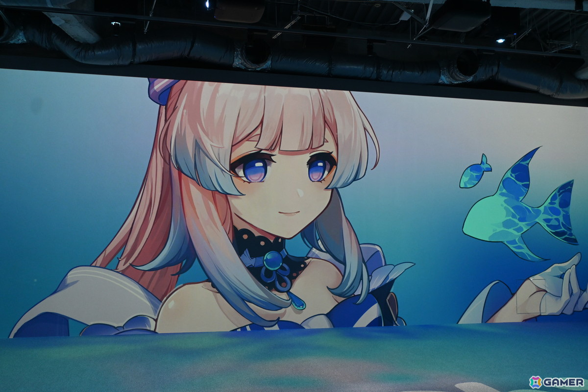 「原神minini POP-UP」内覧会レポート：雷電将軍たちがふわふわのちっちゃい体に！？3面の巨大なスクリーンと迫力のサウンドで見られるムービーも要チェックの画像11