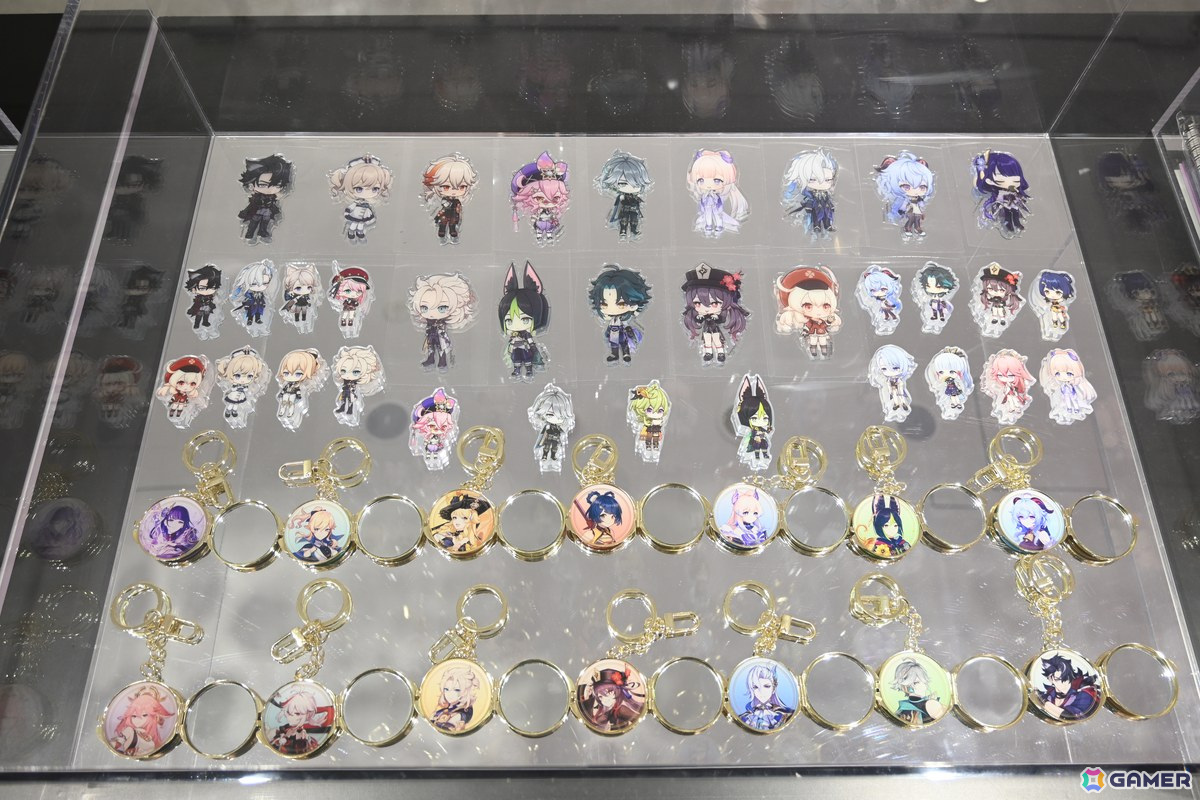 「原神minini POP-UP」内覧会レポート：雷電将軍たちがふわふわのちっちゃい体に！？3面の巨大なスクリーンと迫力のサウンドで見られるムービーも要チェックの画像29