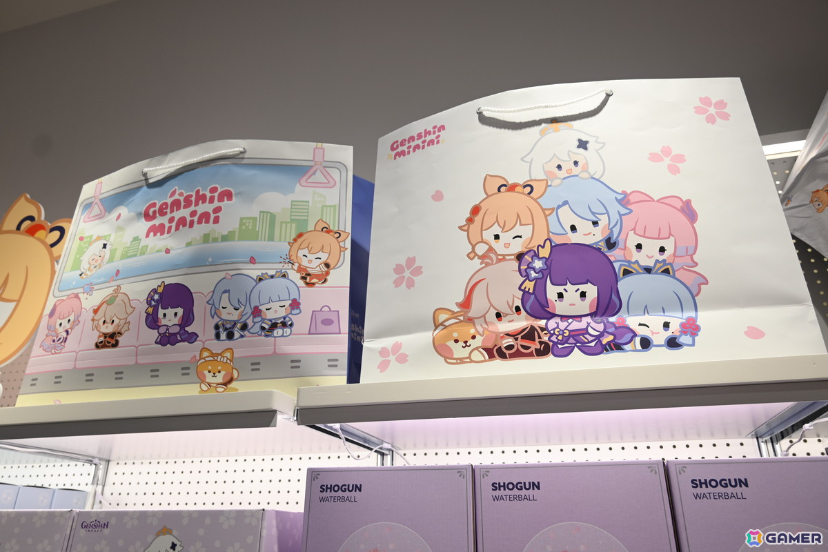 「原神minini POP-UP」内覧会レポート：雷電将軍たちがふわふわのちっちゃい体に！？3面の巨大なスクリーンと迫力のサウンドで見られるムービーも要チェックの画像35