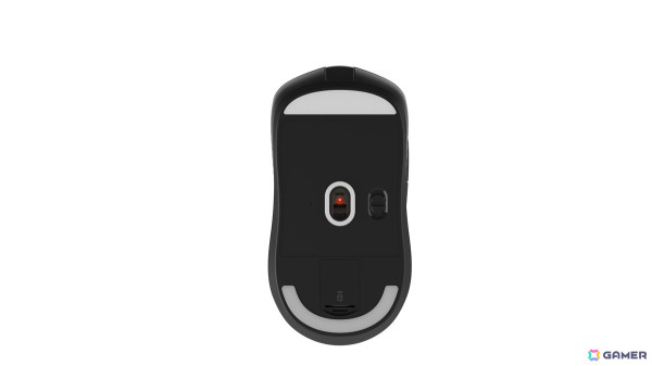 軽量60gで最大50時間稼働できるMSIのゲーミングマウス「VERSA 300 WIRELESS」が10月25日に発売!有線・無線3タイプで接続可能の画像