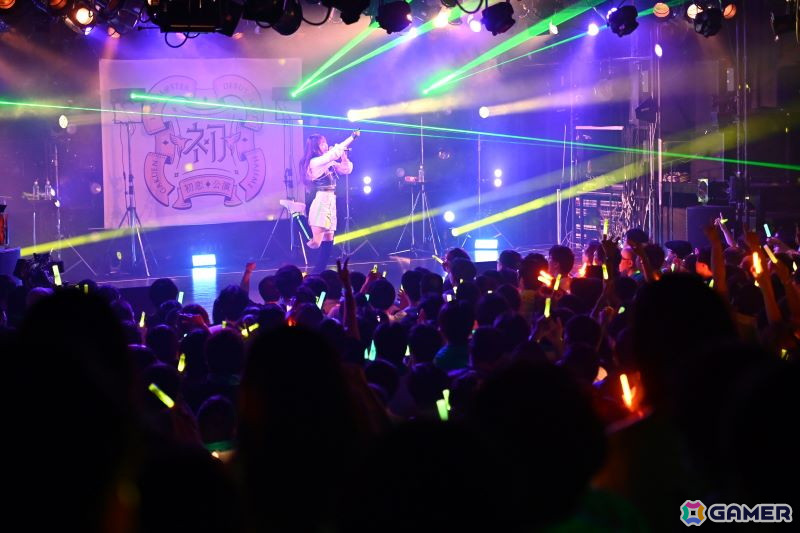 「学マス DEBUT LIVE 初 TOUR -初恋公演-」広島クラブクアトロ公演レポート！広の新たなソロ曲「コンテンポラリのダンス」がお披露目の画像