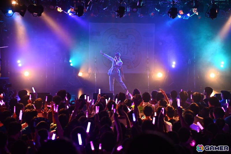 「学マス DEBUT LIVE 初 TOUR -初恋公演-」広島クラブクアトロ公演レポート！広の新たなソロ曲「コンテンポラリのダンス」がお披露目の画像