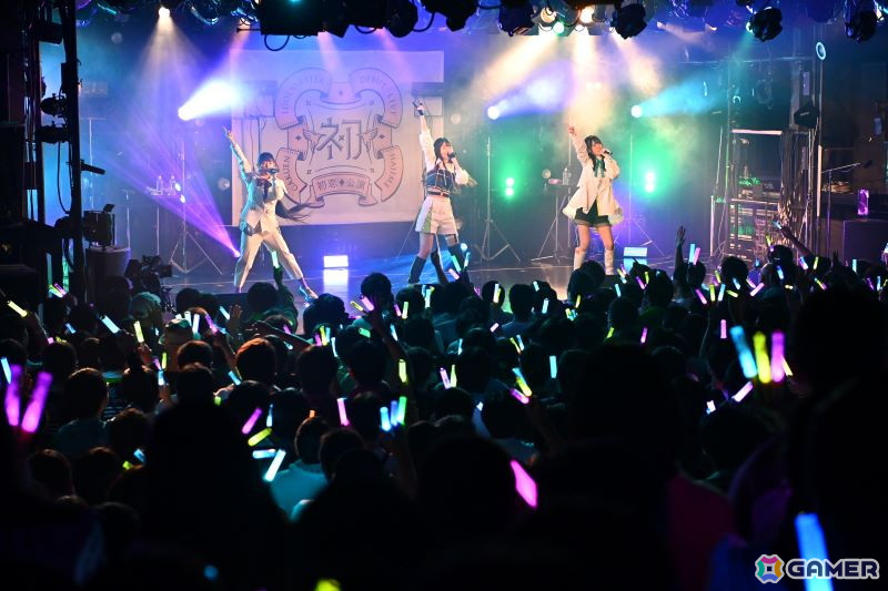 「学マス DEBUT LIVE 初 TOUR -初恋公演-」広島クラブクアトロ公演レポート！広の新たなソロ曲「コンテンポラリのダンス」がお披露目の画像