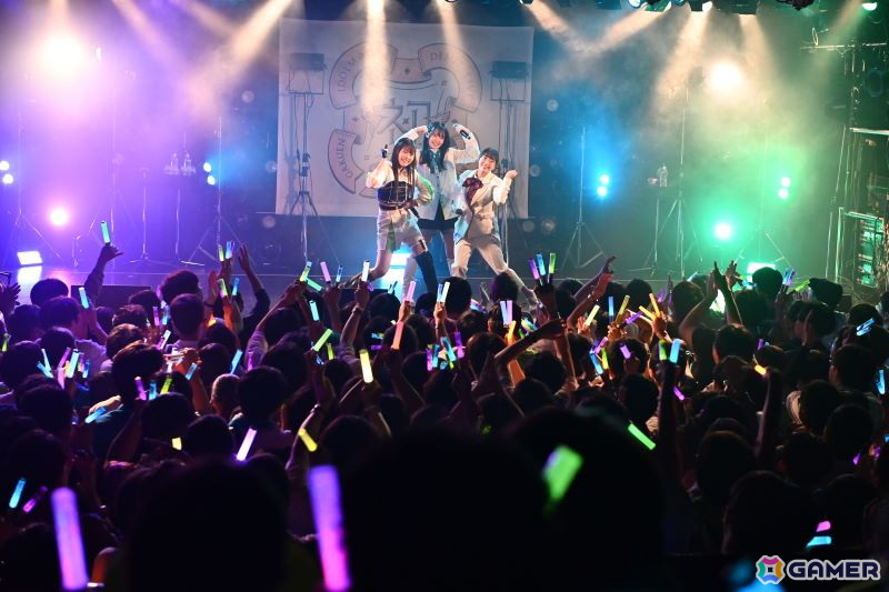 「学マス DEBUT LIVE 初 TOUR -初恋公演-」広島クラブクアトロ公演レポート！広の新たなソロ曲「コンテンポラリのダンス」がお披露目の画像