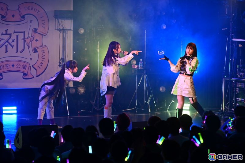 「学マス DEBUT LIVE 初 TOUR -初恋公演-」広島クラブクアトロ公演レポート！広の新たなソロ曲「コンテンポラリのダンス」がお披露目の画像