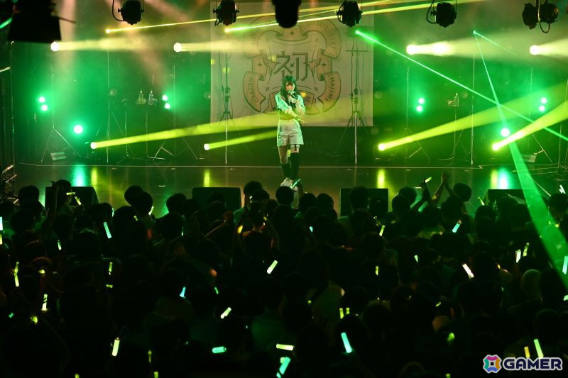 「学マス DEBUT LIVE 初 TOUR -初恋公演-」広島クラブクアトロ公演レポート！広の新たなソロ曲「コンテンポラリのダンス」がお披露目の画像