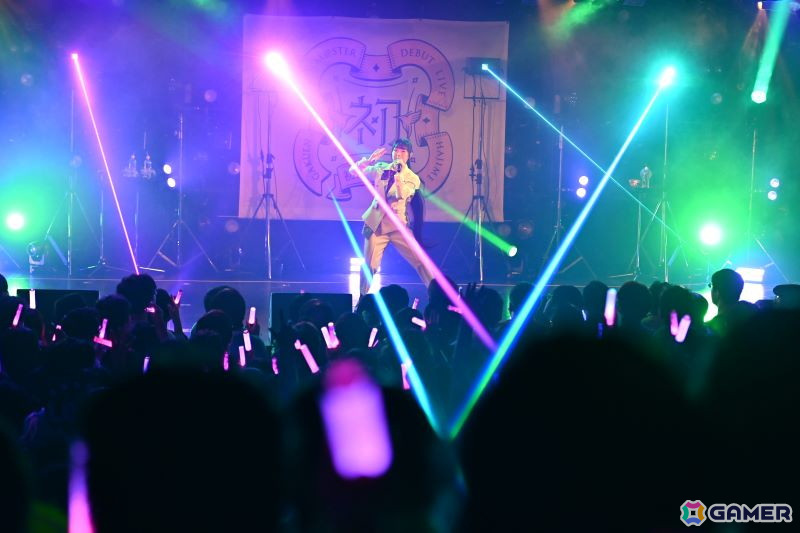 「学マス DEBUT LIVE 初 TOUR -初恋公演-」広島クラブクアトロ公演レポート！広の新たなソロ曲「コンテンポラリのダンス」がお披露目の画像