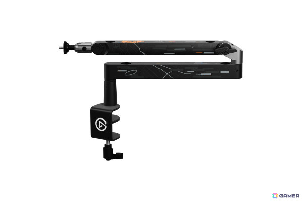 「Call of Duty: Black Ops 6」のコラボゲーミングギアが11月8日に発売!黒とオレンジ基調のゲーミングキーボードやヘッドセットが登場の画像3