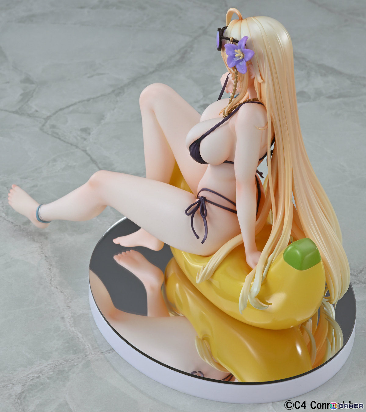 「放置少女」賈クが黒ビキニ衣装でフィギュア化！あみあみではアクリルキャラクタープレートが付いた限定特典付属版も登場の画像