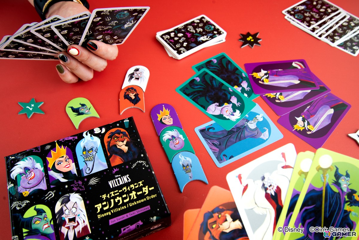 アースラやマレフィセントなどの強さをプレイヤーが決めるカードゲーム「ディズニーヴィランズ アンノウンオーダー」が11月22日に発売!の画像