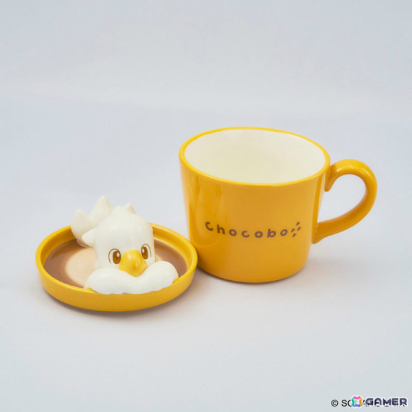 「ファイナルファンタジー」より立体ラテアート風のチョコボが乗ったフィギュアマグカップが登場！の画像2
