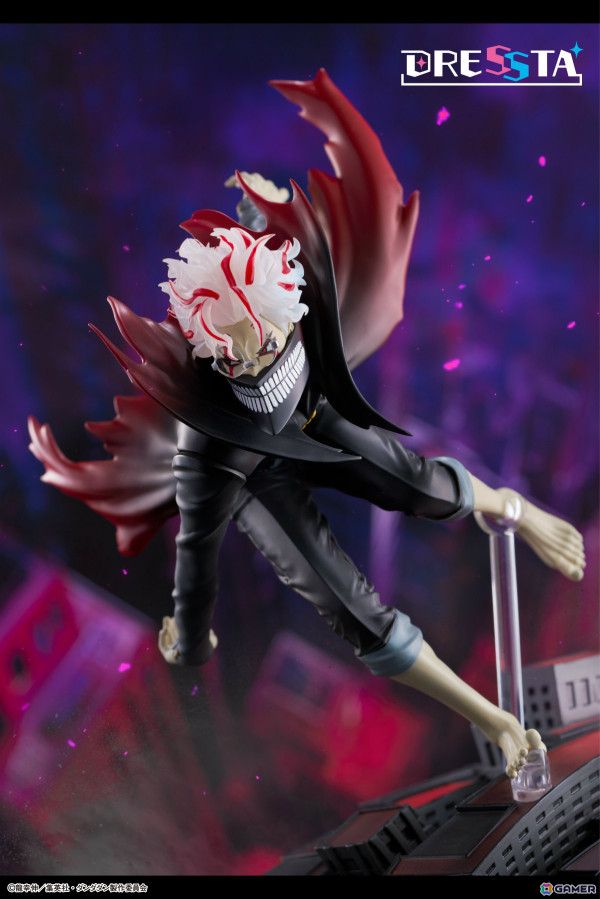 TVアニメ「ダンダダン」変身したオカルンのフィギュアがお手頃価格で登場！台座は天面から見ると“ダンダダン”の文字が見える仕様の画像2