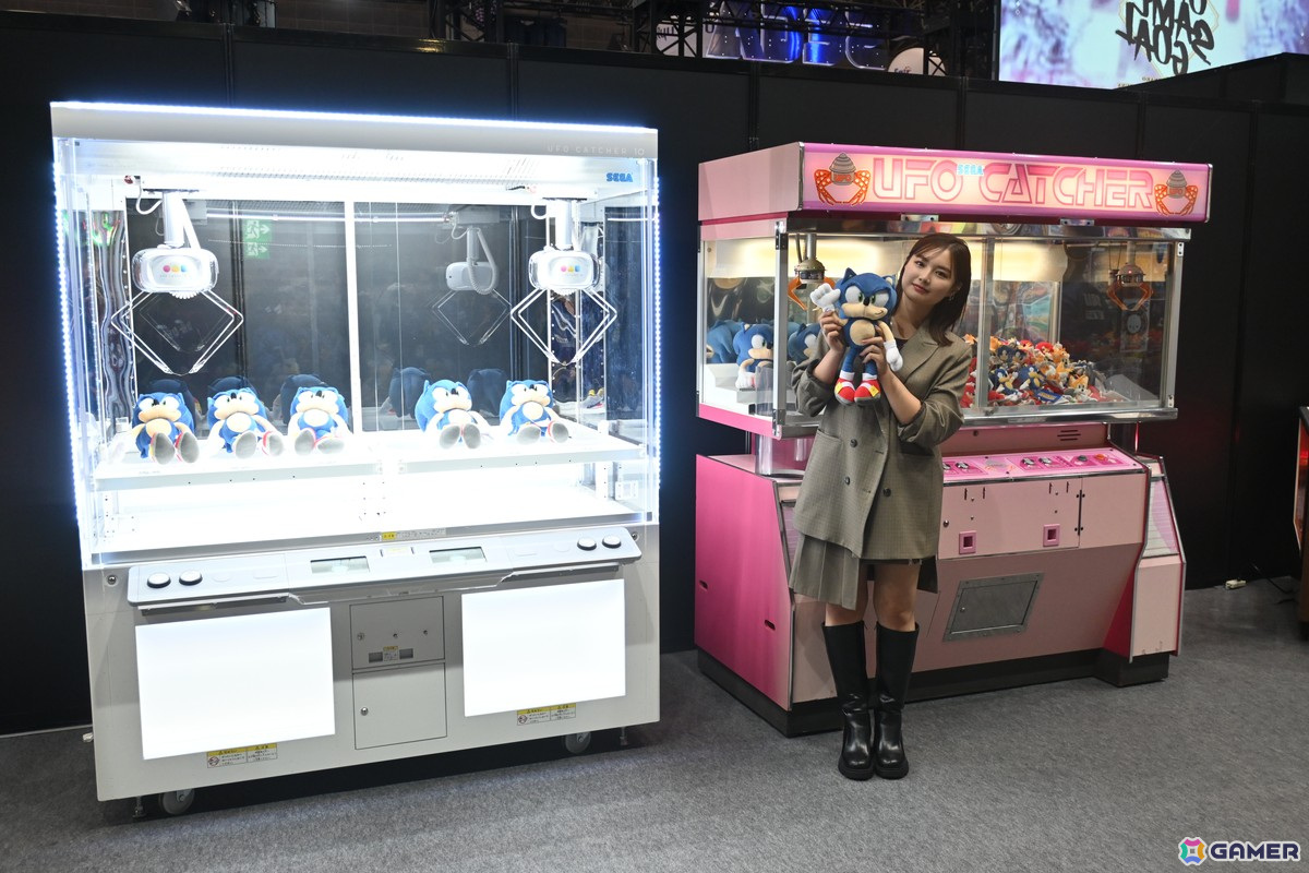 箭内夢菜さんがクレーンゲームの腕前を披露！「AM EXPO 2024」セガ
