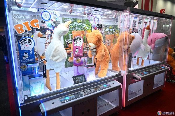 「アミューズメント エキスポ 2024」フォトレポート!「アイドルマスター TOURS」キャラパネルや衣装&資料展示、初公開の「鬼武者VR Shadow Team」にも注目の画像
