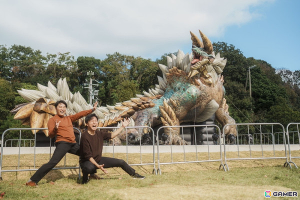 「モンスターハンター・ザ・フィールド inニジゲンノモリ」でジンオウガのSNS投稿キャンペーンが開催!抽選でぬいぐるみハットなどがプレゼントの画像