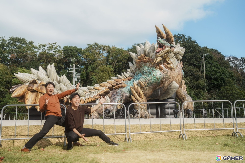 「モンスターハンター・ザ・フィールド inニジゲンノモリ」でジンオウガのSNS投稿キャンペーンが開催！抽選でぬいぐるみハットなどがプレゼントの画像2
