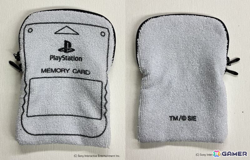 初代PlayStationと周辺機器がモチーフの公式グッズがヴィレッジヴァンガード限定発売！Tシャツやポーチなど日常使いできるグッズが盛りだくさんの画像5