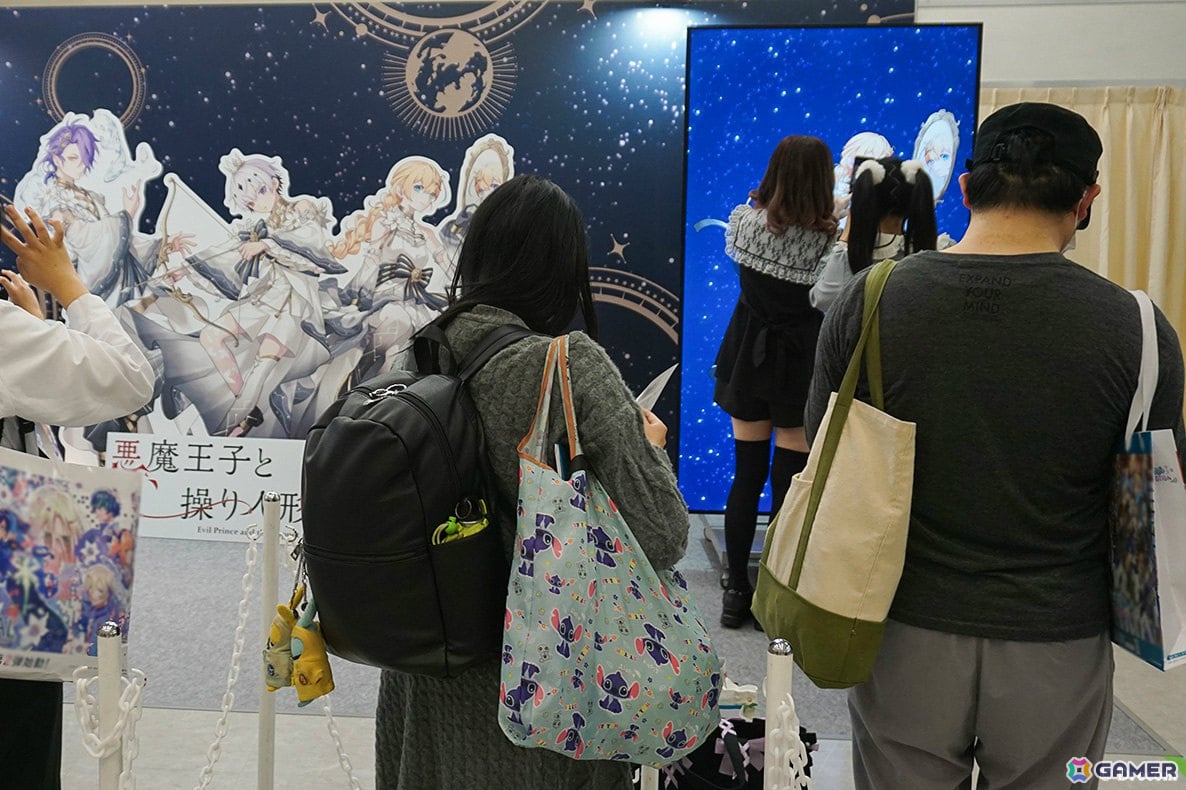 「悪魔王子と操り人形」AGF2024の出展レポートが公開！101種類のイラストから選べるデジタルフォトブースが盛況の画像