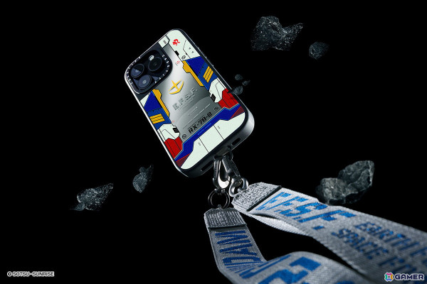 「機動戦士ガンダム x CASETiFY」コレクションが12月9日に発売！ガンダムとシャア専用ザクIIがモチーフのテックアクセサリーがラインナップの画像