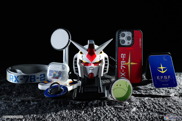 「機動戦士ガンダム x CASETiFY」コレクションが12月9日に発売！ガンダムとシャア専用ザクIIがモチーフのテックアクセサリーがラインナップの画像