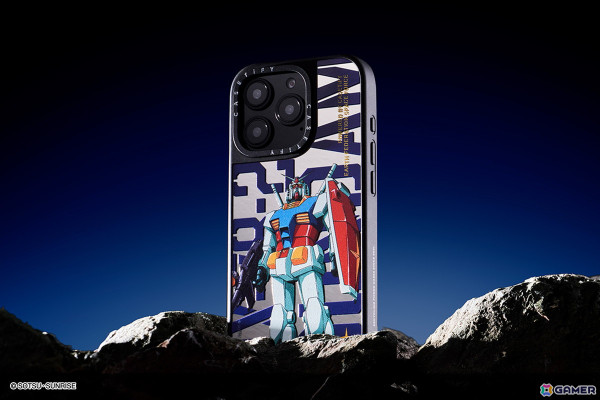 「機動戦士ガンダム x CASETiFY」コレクションが12月9日に発売！ガンダムとシャア専用ザクIIがモチーフのテックアクセサリーがラインナップの画像
