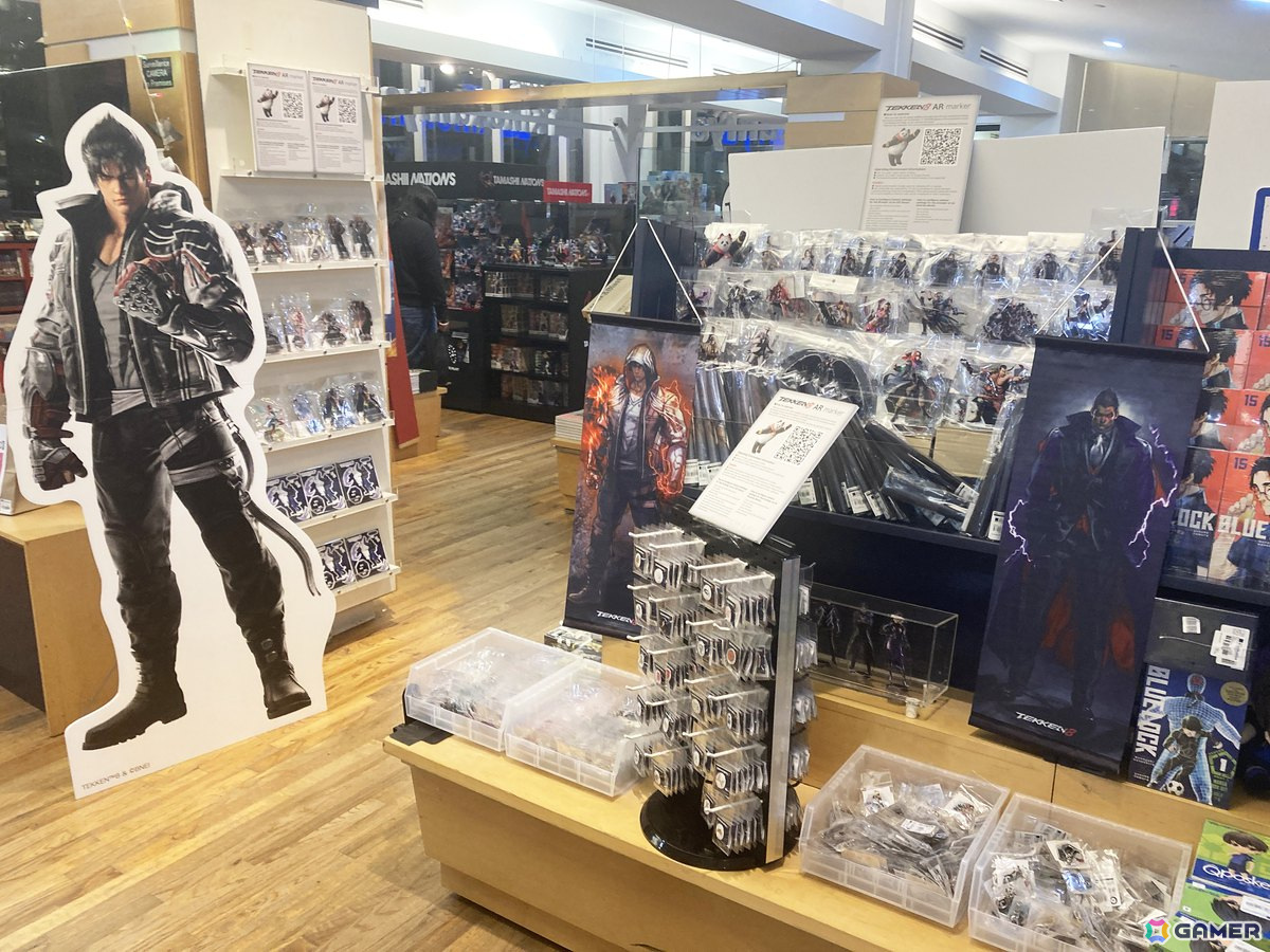 「鉄拳8」のPOP UP SHOPが紀伊國屋ニューヨーク本店で開催中!ARマーカーで仁とツーショットが取れるフォトパネルなども設置の画像