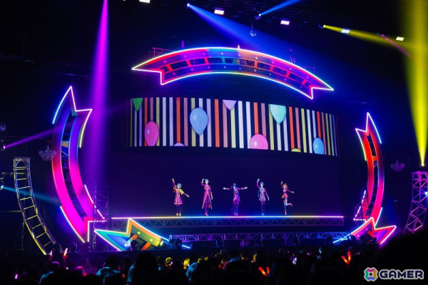 怒涛のソロ曲で圧倒！High×JokerとCafé Paradeの「アイドルマスター SideM」3Dライブ第4弾「PINATATIME!!」夜公演をレポートの画像18