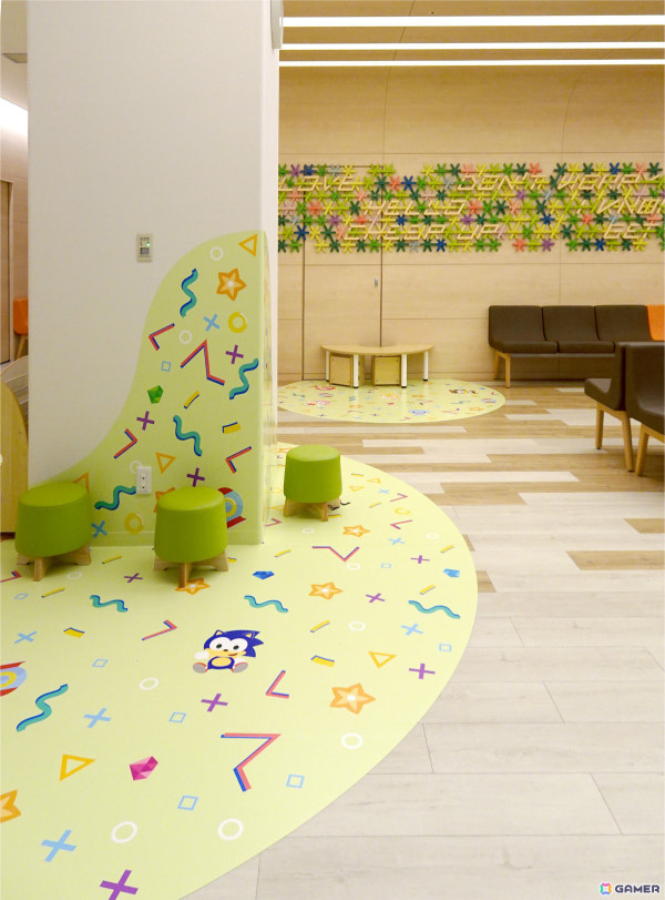 セガと乃村工藝社、ソニックやぷよぷよなどのキャラクター活用による病院内での心地よい空間づくりの取り組み「慈恵医大キッズコンフォートプロジェクト」に参画の画像4